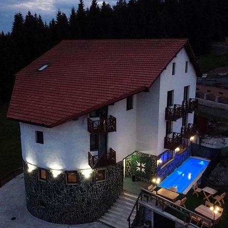 Pensiunea Piatra Graitoare Въртоп Екстериор снимка