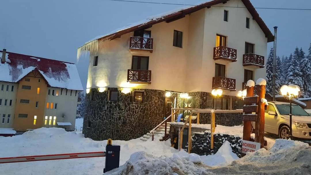 Pensiunea Piatra Graitoare Въртоп Екстериор снимка